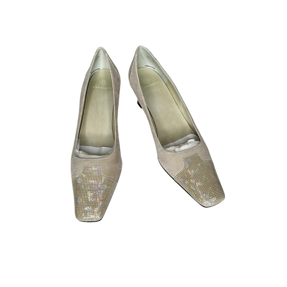 Proxy Cream Low Heel Square Toe Pumps W/ Irridescent Cap Toe Viola Sz 9.5n